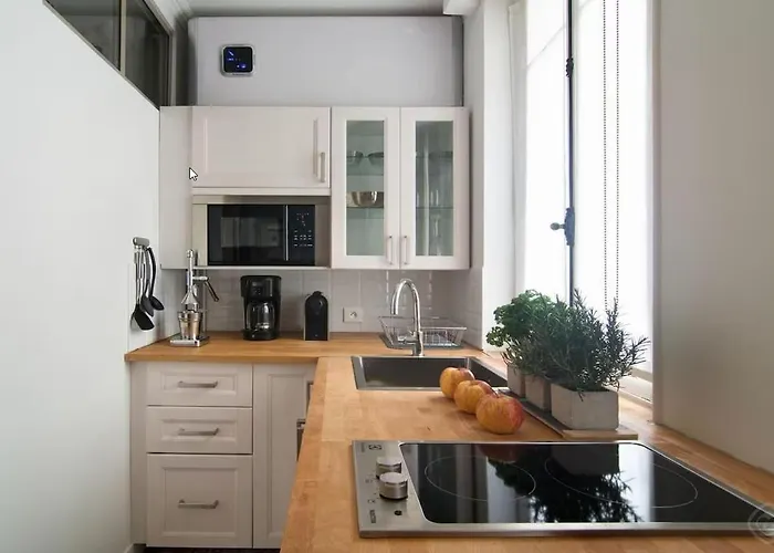 My Nest Inn Paris Mouffetard - 30M2 - 200M Du Jardin Des Plantes